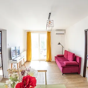  Apartment Old Town