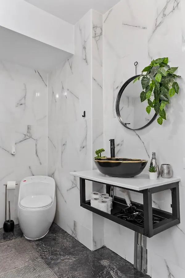 Cozy Special City Center - Old Town Apartment With Terrace Bucharest 0*,