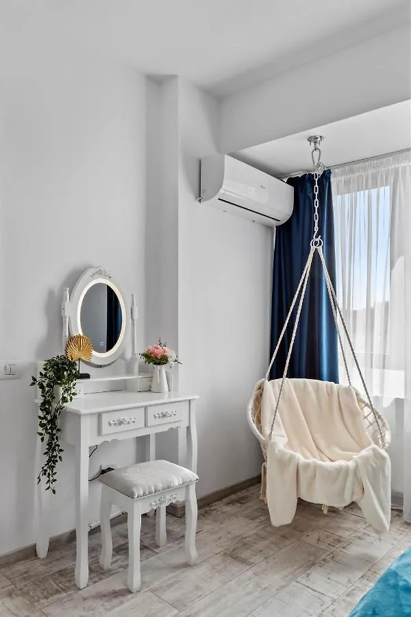 Appartement Old Town Hideaway - 5 Min Walk To Palace Of Parliament And Old City - Best Neighborhood Roumanie